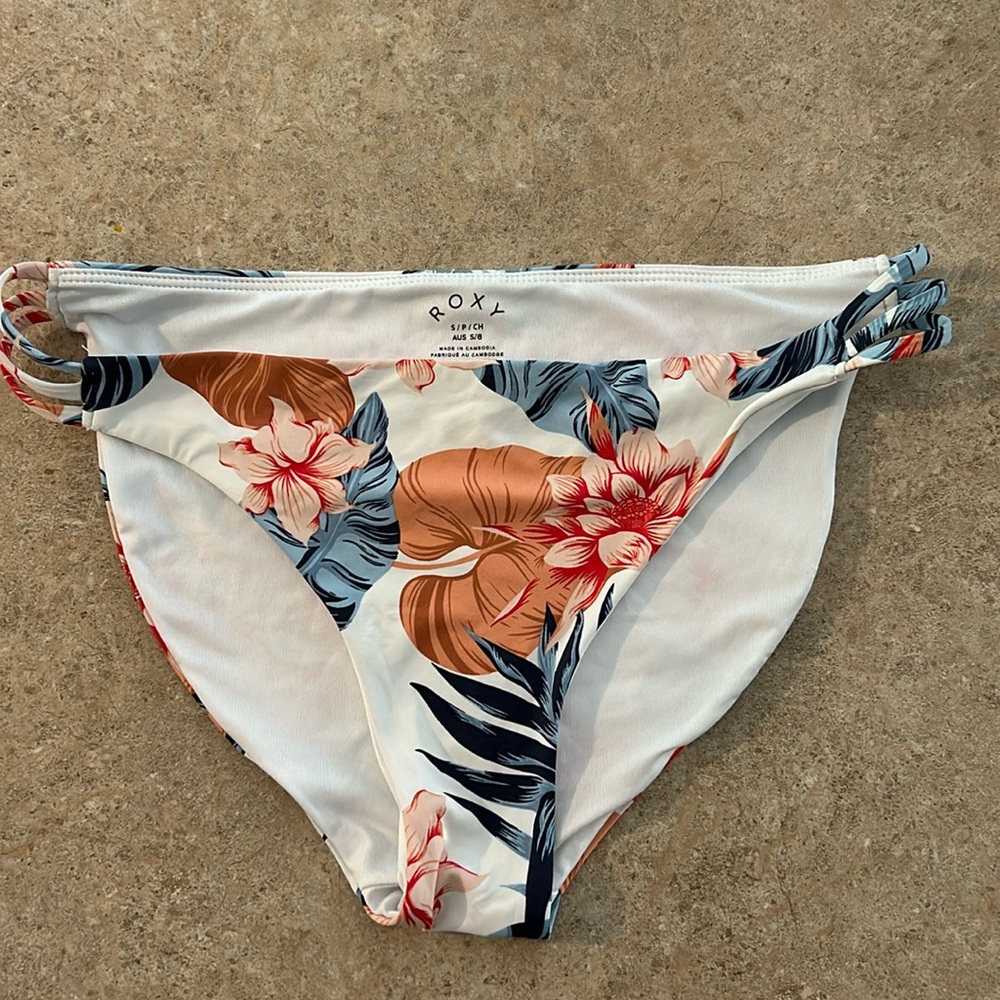 Roxy bikini bottoms